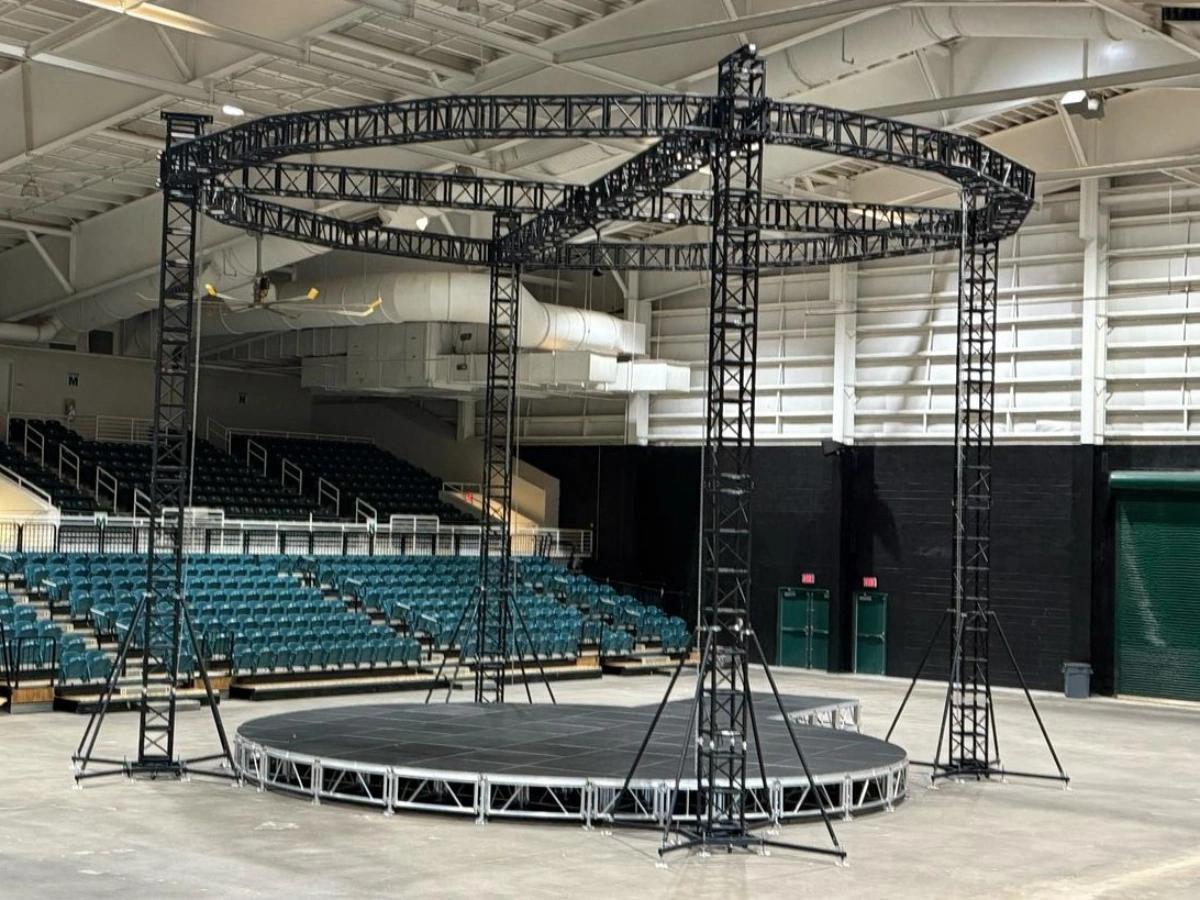 40ft Polygon Black Truss